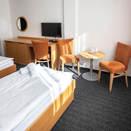 Hotel Puls Острава Экстерьер фото